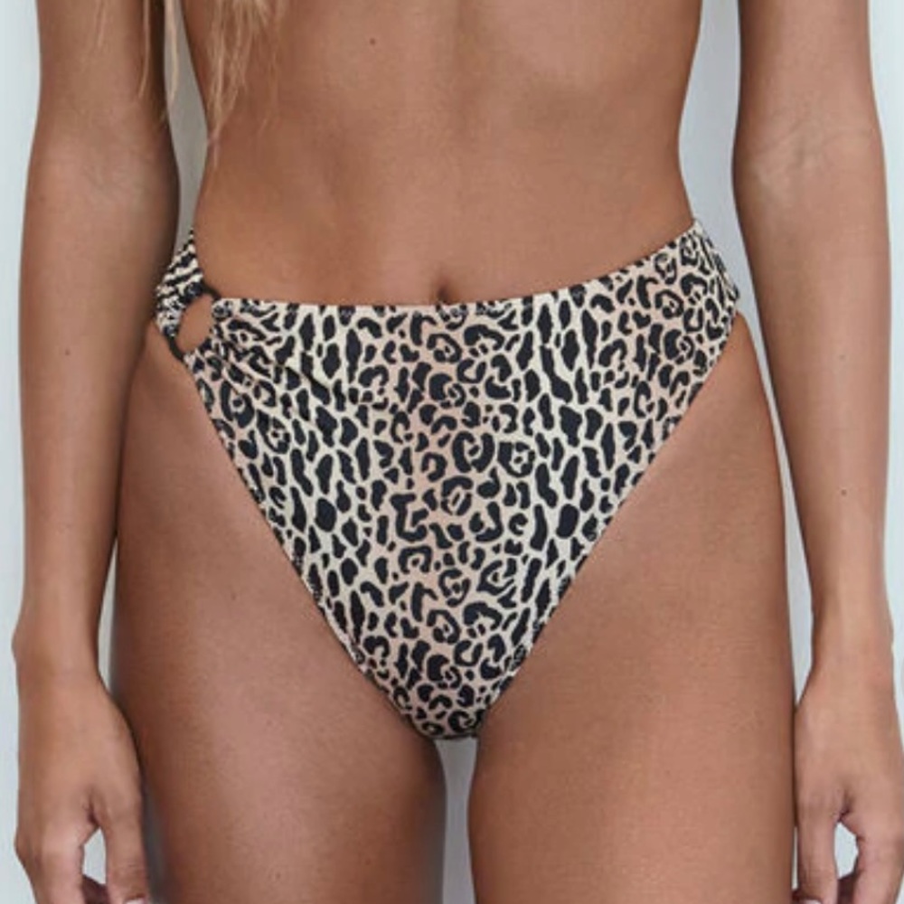 High waisted leopard print bikini bottoms
